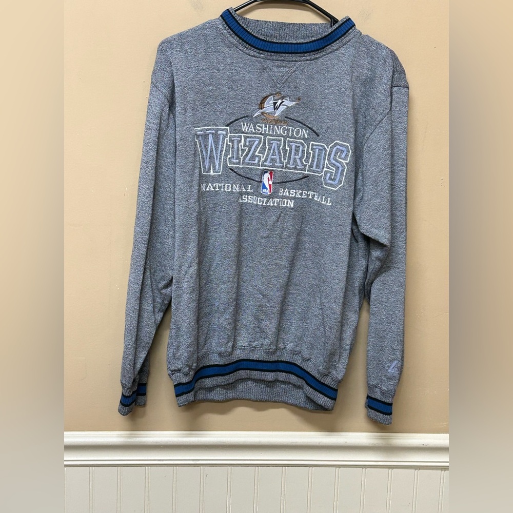 Vinatge Logo Atheltic Washington Wizards Gray NBA Sweater Size Medium